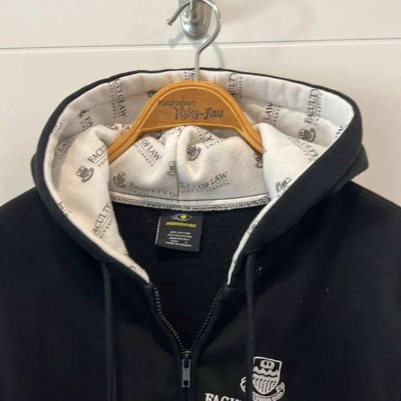 University of Alberta faculty of law zip  up sweater size small - Picture 7 of 12